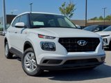 Used 2025 Hyundai Venue SE image 2