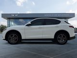 Used 2023 Alfa Romeo Stelvio Sprint image 2