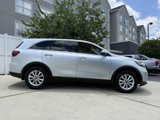 Used 2019 Kia Sorento L image 2