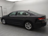Used 2020 Volkswagen Passat 2.0T SE image 3