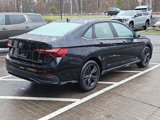 Used 2024 Volkswagen Jetta SE image 2