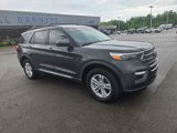 Used 2022 Ford Explorer XLT w/ Equipment Group 202A image 2