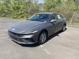 New 2025 Hyundai Elantra SE image 3