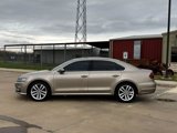 Used 2017 Volkswagen Passat 1.8T SE image 2