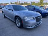 Used 2018 Chrysler 300 Touring w/ Driver Convenience Group image 3
