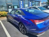 Used 2023 Hyundai Elantra SEL w/ Convenience Package image 4