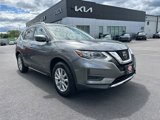 Used 2018 Nissan Rogue SV image 2