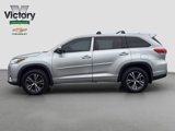 Used 2017 Toyota Highlander Plus image 3