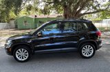 Used 2017 Volkswagen Tiguan Limited w/ Premium Package image 4