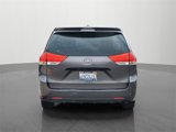 Used 2013 Toyota Sienna L image 5
