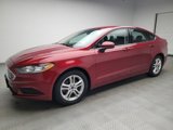 Used 2018 Ford Fusion SE w/ Fusion SE Technology Package image 2