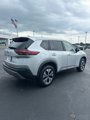 Used 2023 Nissan Rogue SV image 5