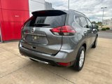 Used 2020 Nissan Rogue SV image 6