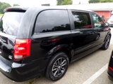 Used 2017 Dodge Grand Caravan GT image 2