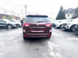 Used 2017 Kia Sedona LX w/ LX Essentials Premium Package image 5
