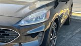 Certified 2022 Ford Escape SE w/ SE Sport Appearance Package image 4