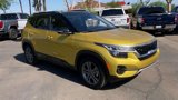 Used 2023 Kia Seltos S w/ Navigation Package image 2
