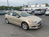 Used 2018 Ford Fusion SE w/ Fusion SE Technology Package image 4