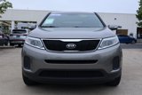 Used 2015 Kia Sorento LX image 2