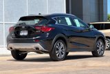 Used 2018 INFINITI QX30 Premium image 4