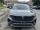 Used 2024 Volkswagen Atlas Cross Sport SE image 5