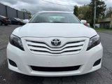 Used 2011 Toyota Camry LE image 2