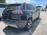 Used 2019 Jeep Cherokee Limited w/ Technology Group image 5