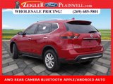 Used 2017 Nissan Rogue S image 3