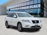 Used 2015 Nissan Pathfinder Platinum w/ Cargo Package image 2