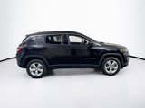 Used 2022 Jeep Compass Latitude w/ Convenience Group image 4