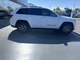 Used 2018 Jeep Grand Cherokee Trailhawk w/ Trailhawk Luxury Group image 4
