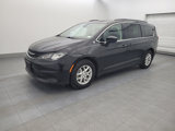 Used 2020 Chrysler Voyager Lxi image 2