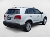 Used 2011 Kia Sorento EX w/ Premium Pkg image 5