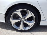 Certified 2020 Honda Accord Touring image 5