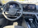 Used 2024 Hyundai Elantra SEL w/ Convenience Package image 2