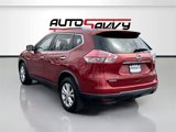 Used 2015 Nissan Rogue SV image 5