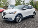 Used 2018 Nissan Kicks SV image 3
