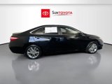 Used 2017 Toyota Camry SE image 2