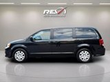 Used 2019 Dodge Grand Caravan SE image 2