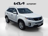 Used 2015 Kia Sorento LX image 3
