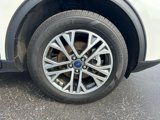 Used 2022 Ford Escape SEL image 2