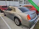 Used 2017 Chrysler 300 C image 6