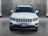 Used 2017 Jeep Compass Latitude image 2