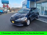 Used 2022 Chrysler Voyager LX image 3