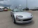 Used 2006 MAZDA MX-5 Miata Touring w/ Appearance Pkg image 4