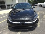 Used 2023 Kia Forte LXS image 2