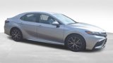 Used 2021 Toyota Camry SE w/ Carpet Mat Package (TMS) image 3