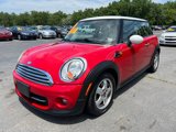Used 2011 MINI Cooper Hardtop image 2