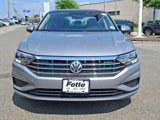 Used 2021 Volkswagen Jetta SE w/ SE Cold Weather Package image 2