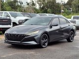 Used 2022 Hyundai Elantra SEL w/ Preferred Accessory Package image 3